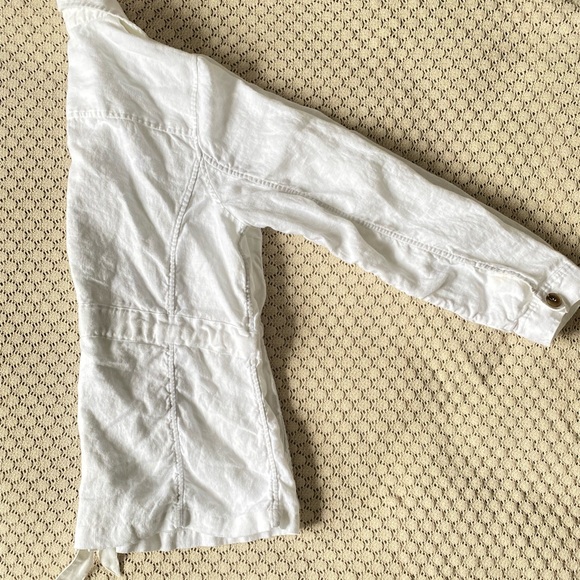 Soft Surrounding Linen Button Up Shirt - Picture 8 of 8